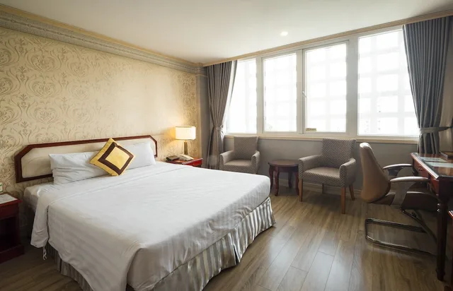غرفة ديلوكس بسرير كوين، Lotus Saigon Hotel 5/10