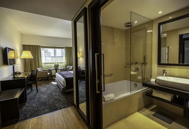 جناح بريميير بغرفتي نوم، EPIC SANA LUANDA HOTEL 2/2