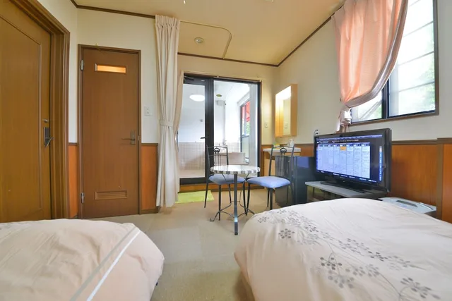 Room, Twin Beds, Outdoor Bath, Smoking، Hotel Euro City 2/7