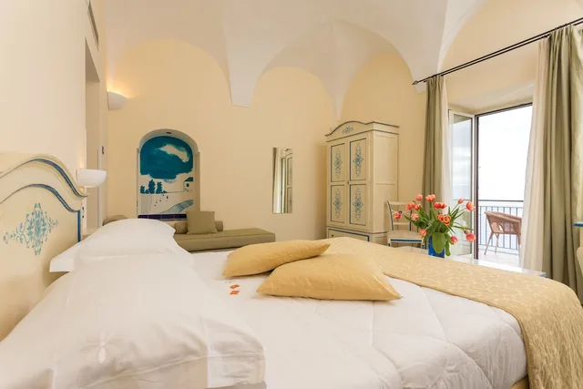 غرفة ديلوكس بسرير كوين بإطلالة على البحر، Hotel Margherita 2/10