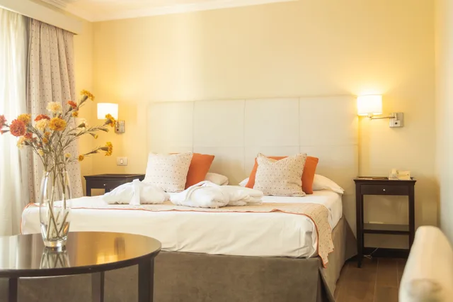 غرفة سوبيريور بسرير مزدوج، Kenton Palace 3/9