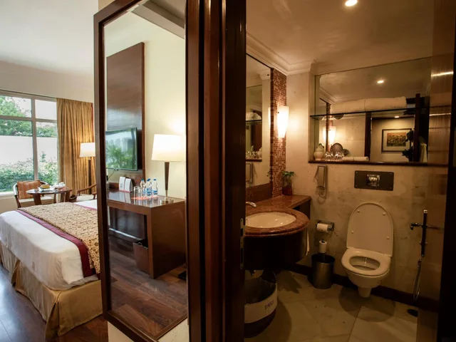غرفة بسرير مزدوج، Welcomhotel by ITC Hotels, Alkapuri, Vadodara 8/8