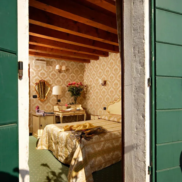غرفة بسرير مزدوج بإطلالة، Hotel Gorizia A La Valigia 5/6