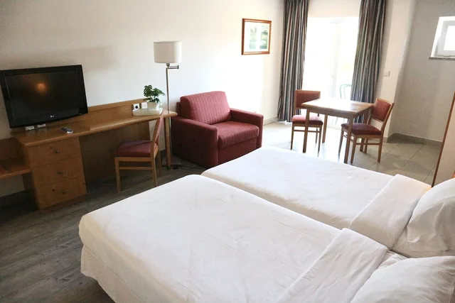 Superior, Studio, Twin Beds, Hill View، Amazonia Palmela Apartamentos Turisticos 2/3