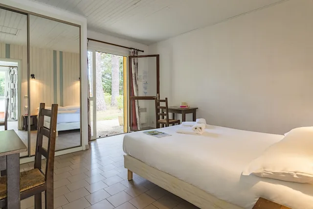 غرفة بسرير مزدوج لذوي الإعاقة، Village Vacances Azureva Argelès-Sur-Mer 1/1