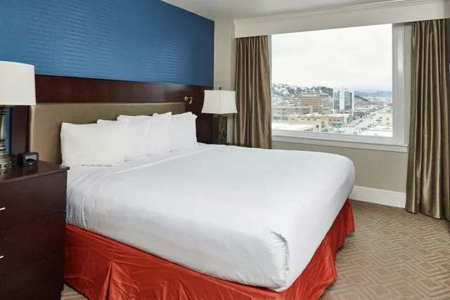 Suite, King Bed, Sofa, Hotel Alex Johnson Rapid City Curio Collection By Hilton 1/6