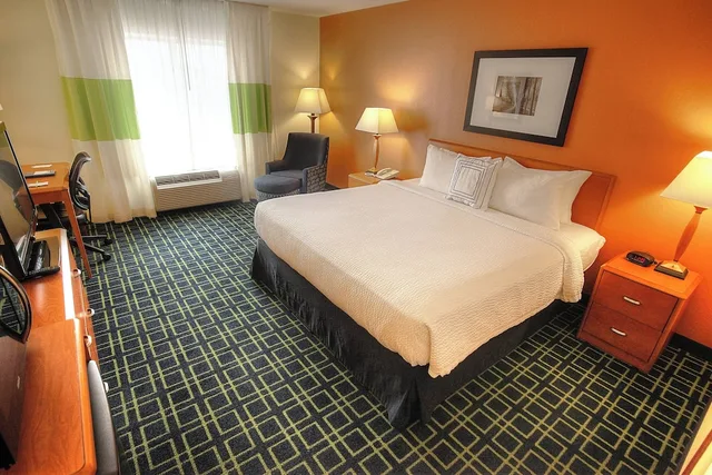 غرفة بسرير كينج لذوي الإعاقة، Fairfield Inn Suites By Marriott Mt Vernon Rend Lake 1/3