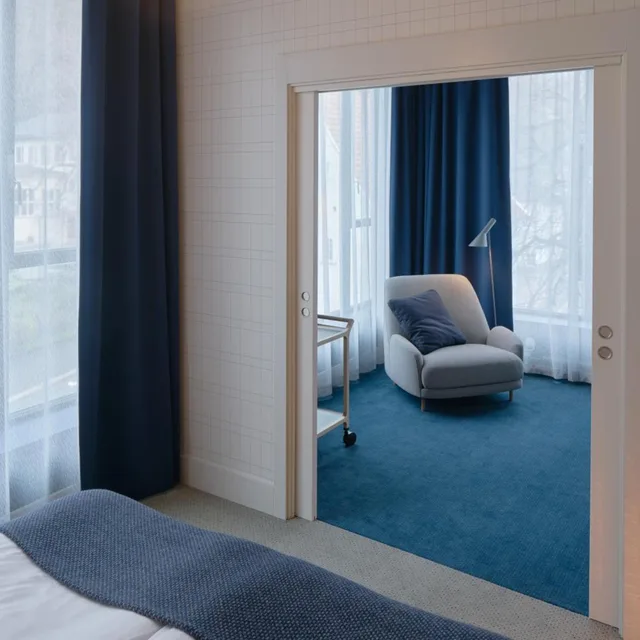 جناح تنفيذي بسرير كوين مع أريكة، ZANDER K HOTEL 9/10