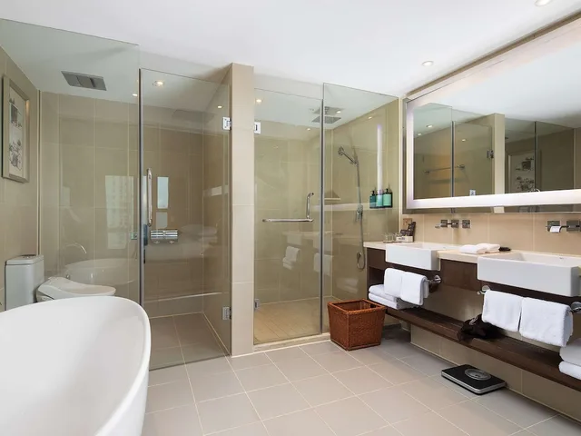 Executive, Queen Bed, City View, Novotel Nanjing Central Suning 8/10