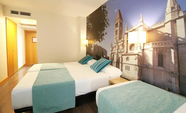 غرفة ثلاثية، ELE Enara Boutique Hotel 7/10