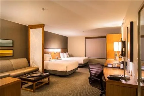 غرفة بسريرين كوين، Hyatt Place Charlottesville 1/2