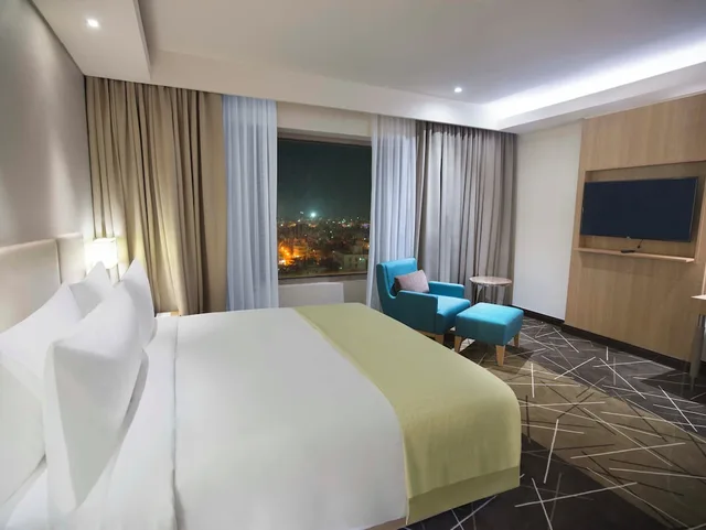 Standard, Single Bed, HOLIDAY INN CHENNAI OMR IT EXPRESSWAY 7/10