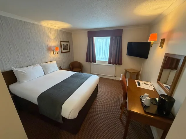 غرفة بسرير مزدوج، Raven Hotel 1/4