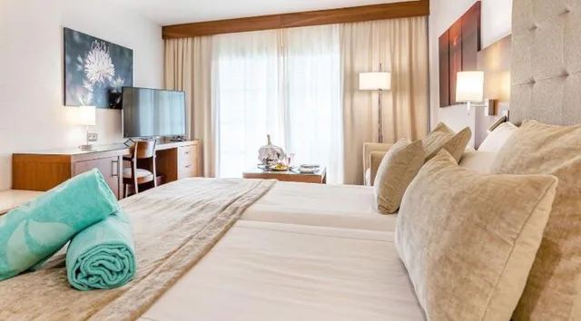 Superior, Double or Twin Bed, Sea Front، Viva Golf Adults Only 18+ 1/1