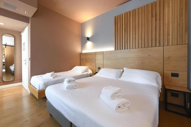 غرفة كومفورت بسرير كوين مع أريكة، Best Western Hotel Arya 2/10