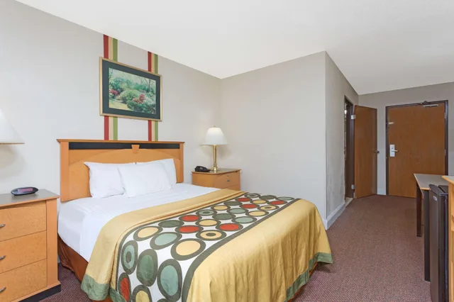 غرفة قياسية بسرير كوين، Super 8 By Wyndham Anderson/Clemson Area 2/10