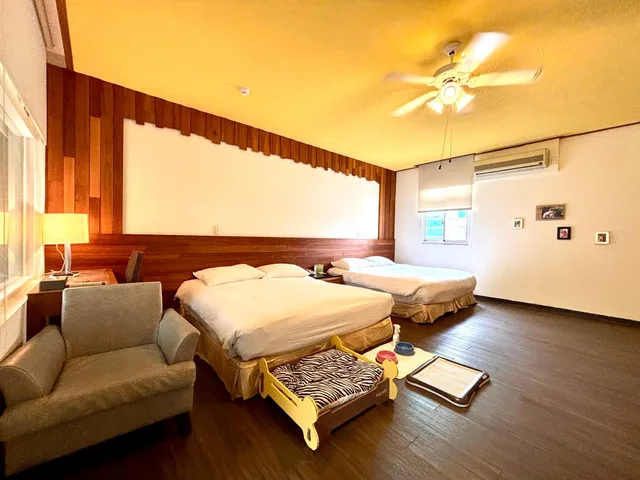 غرفة عائلية بسرير مزدوج يُسمح فيها بالحيوانات الأليفة، Lido Forestry Spa Resort 1/1
