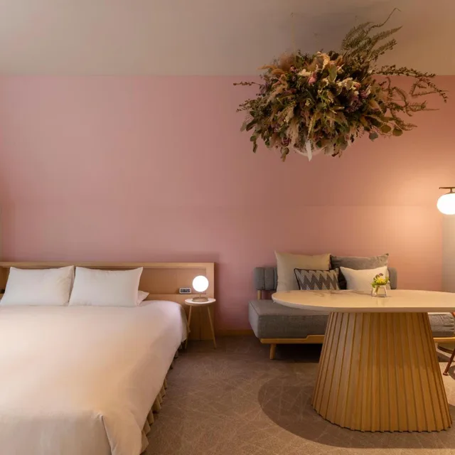 غرفة بسرير كينج بشرفة، Hotel Hisoca Ikebukuro 1/4