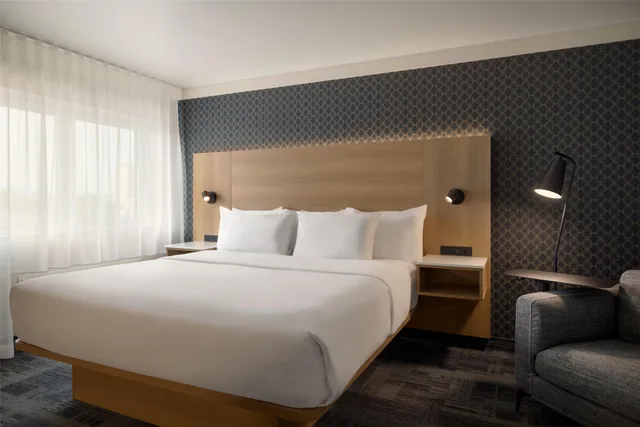 غرفة بزنس بسرير كينج في طابق مرتفع، Le Saint Edouard, WorldHotels Distinctive 3/10