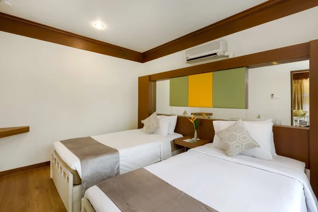 غرفة عائلية بسرير كينج وسريرين منفصلين، Best Western Premier Bangtao Beach Resort & Spa 7/10