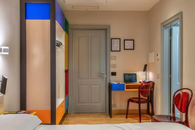 غرفة مفردة بسرير مزدوج، Albergo Etico Roma 4/6