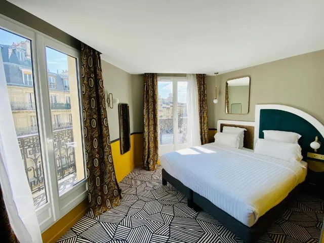 غرفة ثلاثية بشرفة، Hotel Elysa Luxembourg 2/3