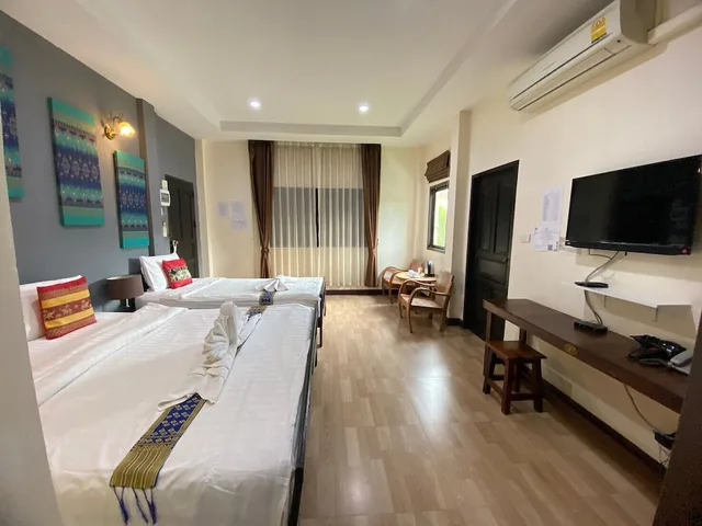 غرفة ثلاثية بسرير مزدوج وسرير فردي، Park Pool Resort 1/5