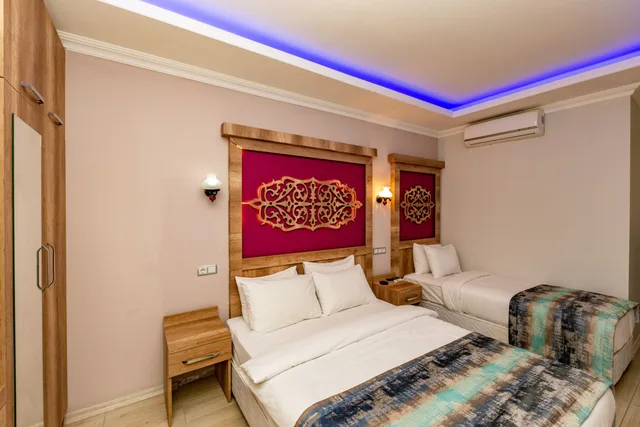 غرفة قياسية ثلاثية، Linda Expo Palace 1/2