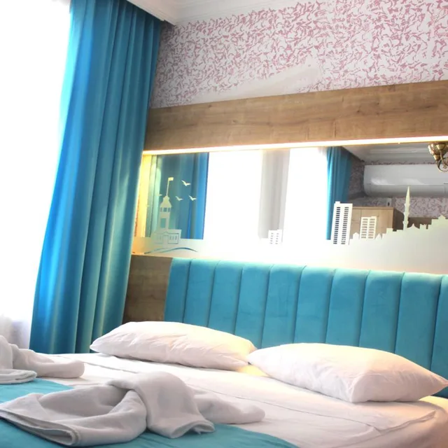 غرفة قياسية بسرير كينج، Megaron Hotel 7/10