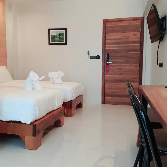 غرفة قياسية بسريرين منفصلين، SUhotel Suratthani 4/10