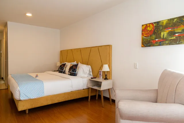 غرفة قياسية بسرير كينج، Pop Art Hotel Manizales Centro Historico 1/4