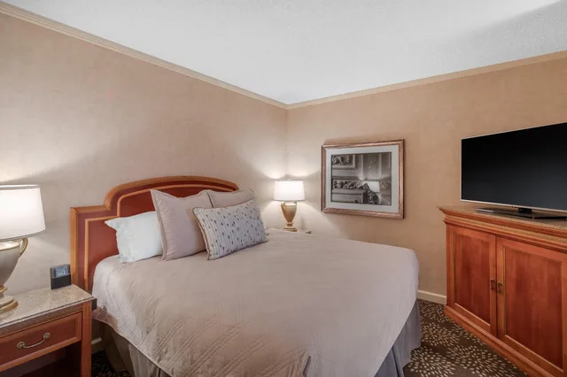 غرفة بريميير رباعية، Omni Las Colinas Hotel 3/7