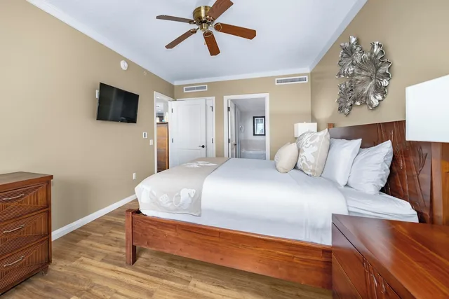 2 Bedrooms, Suite, 2 King Beds, Partial Ocean View, 2 Bathrooms, Sofa، OUTRIGGER Honua Kai Resort & Spa 4/10