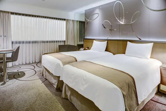 غرفة سوبيريور بسريرين منفصلين، Chateau de Chine Hotel Kaohsiung 1/4