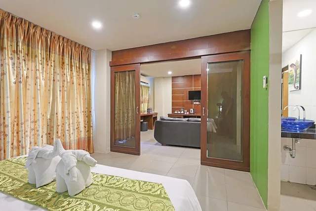 جناح رومانسي بسرير كينج، Gu Hotel 9/10
