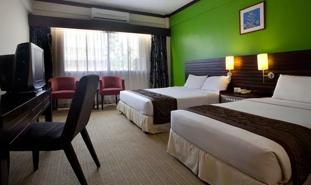 غرفة عائلية بسرير كوين وسرير فردي، Hotel Seri Malaysia Kangar 1/4