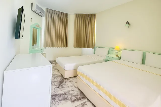 غرفة ثلاثية، Mandal Inn Hotel 3/9