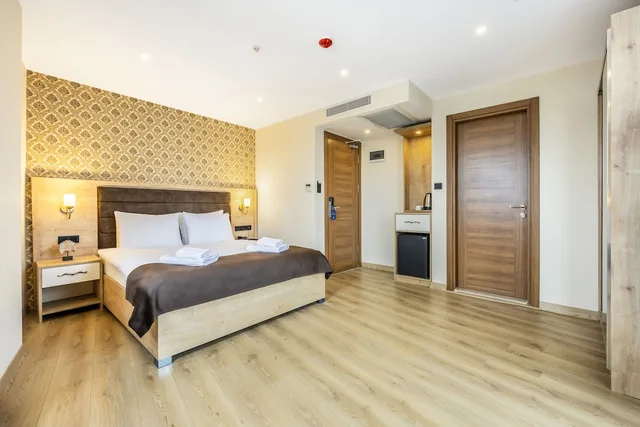 غرفة أساسية بسرير كينج، Emin Palace Hotel 1/3