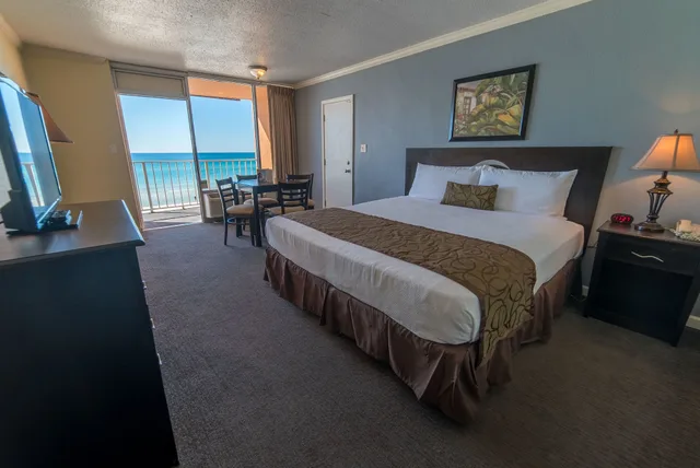 غرفة قياسية بسرير كينج بشرفة مع أريكة، Seahaven Beach Hotel 6/10