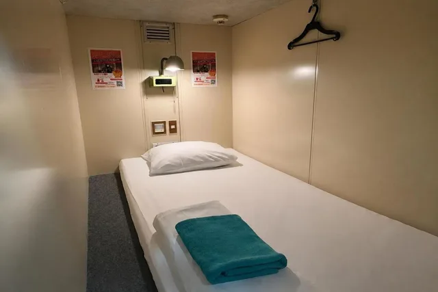 Capsule, Female Only, Single Bed، Capsule Hotel Block Room 1/1