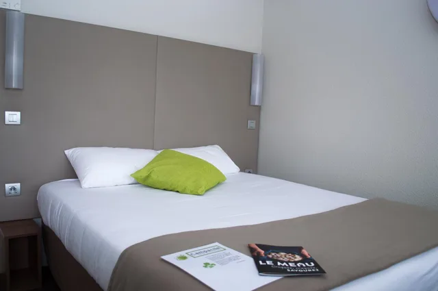 غرفة بسرير مزدوج، CAMPANILE VILLENEUVE SUR LOT - PUJOLS 7/10