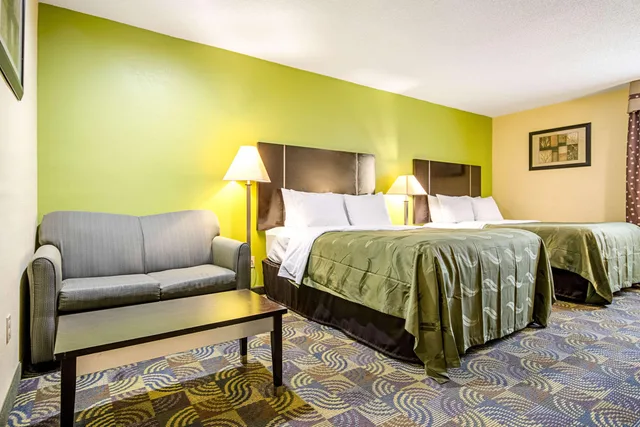غرفة بسريرين كوين، Quality Inn & Suites Glenmont - Albany South 1/2