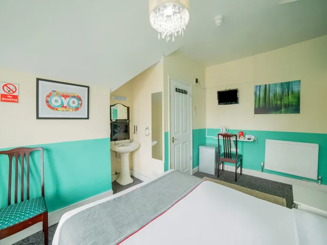 غرفة ديلوكس ثلاثية، Devine Beach Hotel, Westcliff Southend-On-Sea 7/10