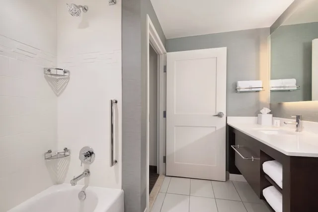 جناح بسرير كينج بغرفة نوم واحدة مع أريكة لذوي الإعاقة، Residence Inn By Marriott Spartanburg Westgate 2/2