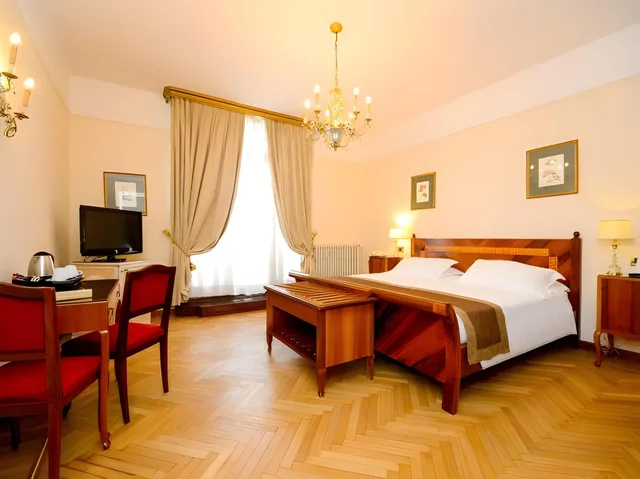 غرفة سوبيريور، Vittoria Hotel 1/3