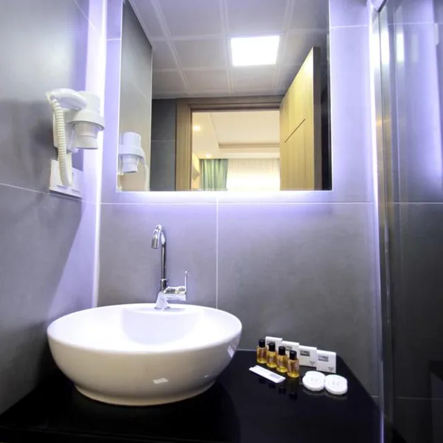 غرفة ديلوكس بسرير مزدوج، Hira Hotel 7/10