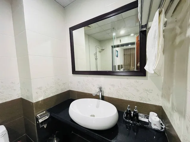 غرفة عائلية بسريرين مزدوجين، Phu Cuong Beach Hotel 5/7