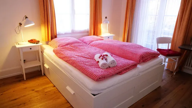 شقة سكنية عائلية بسرير كوين وسريرين منفصلين، Adventure Guesthouse 1/2