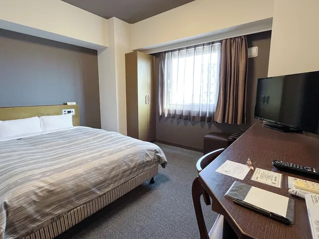 غرفة بسرير كوين للمدخنين، Hotel Route-Inn Natori 2/4