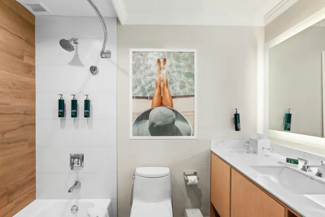 Suite, King Bed, Partial Ocean View, The Waterfront Beach Resort, a Hilton Hotel 4/5